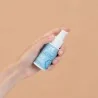 Lubrifiant anal relaxant à la lavande Bio dans la main