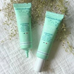 huile intime pour sécheresse womanology 20 ml sur drap